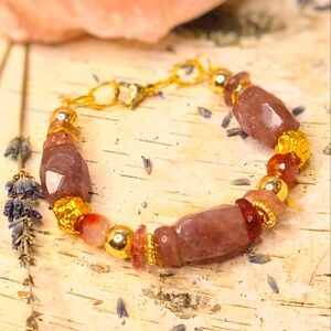 Glorious Pink Strawberry Quartz In Stunning Chunky Gold Plated Bracelet
